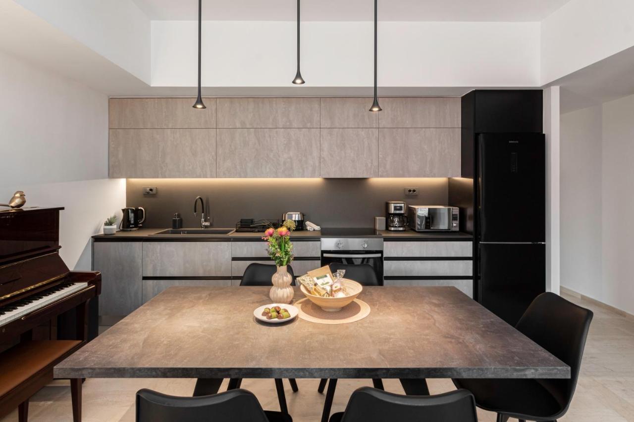 Chania City Luxury Dreams Apartment In The Heart Of Chania Luaran gambar